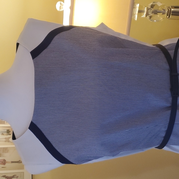 JONES NEW YORK DRESS, NWOT, size 10, stretch, sleeveless, navy/white stripe - Picture 2 of 11